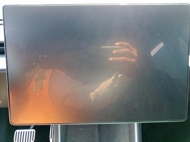 7SAYGDEE7TA380843 - 2026 TESLA MODEL Y GRAY photo 9