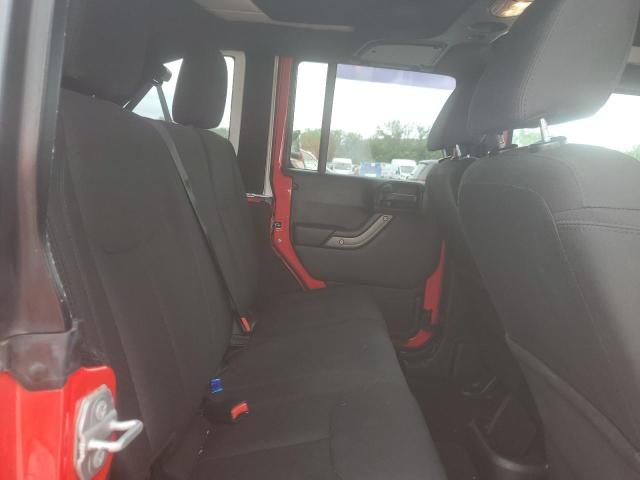 1C4BJWDG5FL755300 - 2015 JEEP WRANGLER U SPORT RED photo 11