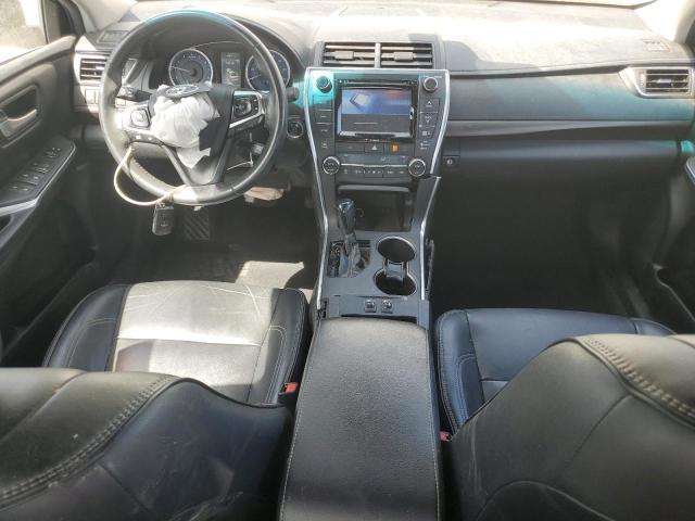 4T1BF1FK9HU647387 - 2017 TOYOTA CAMRY LE WHITE photo 8