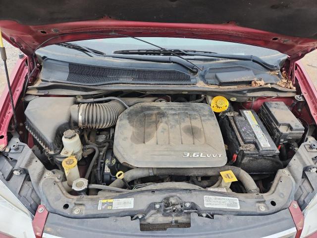 2C4RC1CG0GR191335 - 2016 CHRYSLER TOWN & COU TOURING L RED photo 12