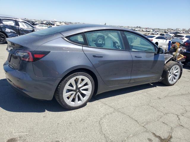 5YJ3E1EB2MF926566 - 2021 TESLA MODEL 3 GRAY photo 3