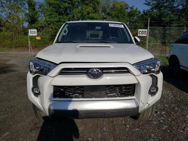 JTEPU5JR4M5842051 - 2021 TOYOTA 4RUNNER SR5/SR5 PREMIUM 白色 照片 5
