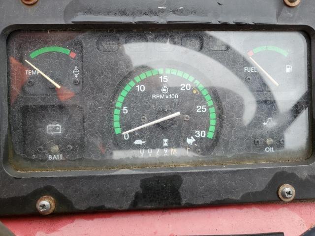 P30T1938BC - 2013 MAHINDRA AND MAHINDRA TRACTOR RED photo 8