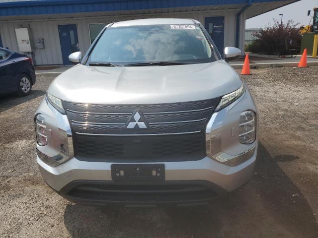 JA4J4TA82NZ047705 - 2022 MITSUBISHI OUTLANDER ES Gümüş foto 5