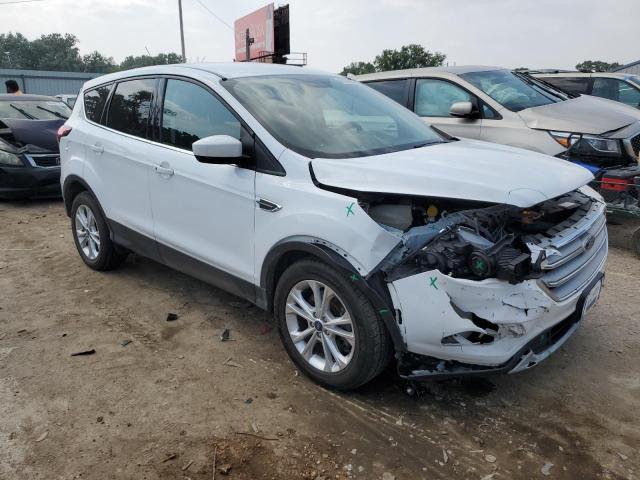 1FMCU9GD5KUA09637 - 2019 FORD ESCAPE SE თეთრი ფოტო 4