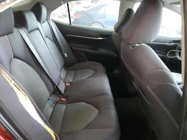 4T1B31HK0JU500516 - 2018 TOYOTA CAMRY LE მუქწითელი ფოტო 10