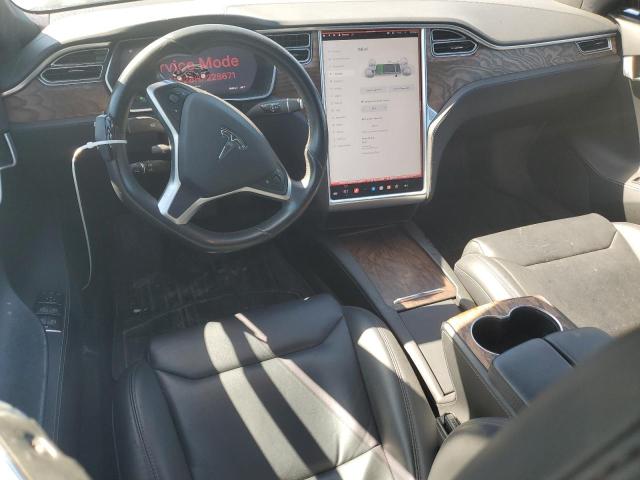 5YJSA1E28HF228671 - 2017 TESLA MODEL S RED photo 8