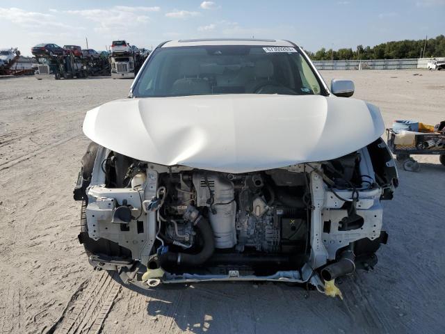 5J8TC1H34KL022546 - 2019 ACURA RDX WHITE photo 5