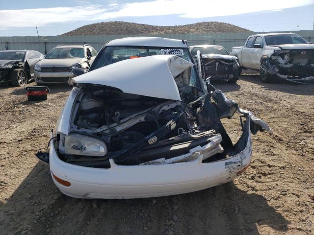 1Y1SK526XSZ063070 - 1995 GEO PRIZM BASE WHITE photo 5