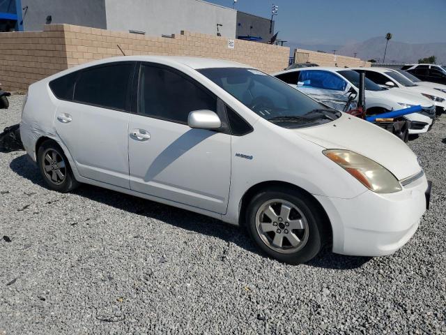 JTDKB20UX63142221 - 2006 TOYOTA PRIUS WHITE photo 4