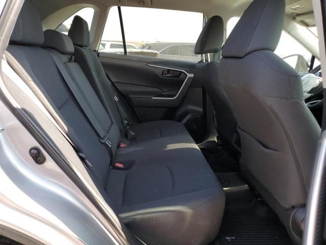 2T3F1RFV1MC220958 - 2021 TOYOTA RAV4 LE SILVER photo 20