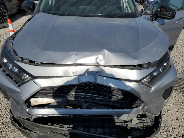 2T3F1RFV1MC220958 - 2021 TOYOTA RAV4 LE SILVER photo 22