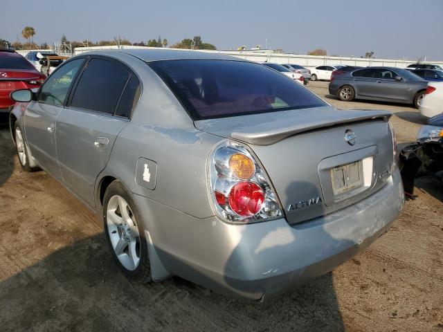 1N4AL11E52C706786 - 2002 NISSAN ALTIMA BASE SILVER photo 3