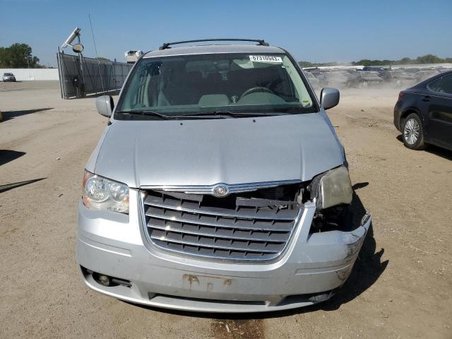 2A8HR54179R606657 - 2009 CHRYSLER TOWN & COU TOURING 银色 照片 5