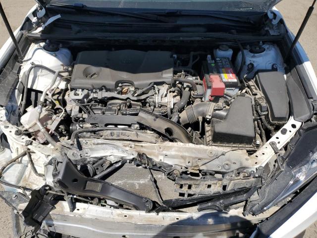 4T1B11HK6KU705555 - 2019 TOYOTA CAMRY L WHITE photo 11