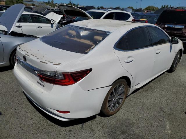 JTHBW1GGXG2106162 - 2016 LEXUS ES 300H WHITE photo 3