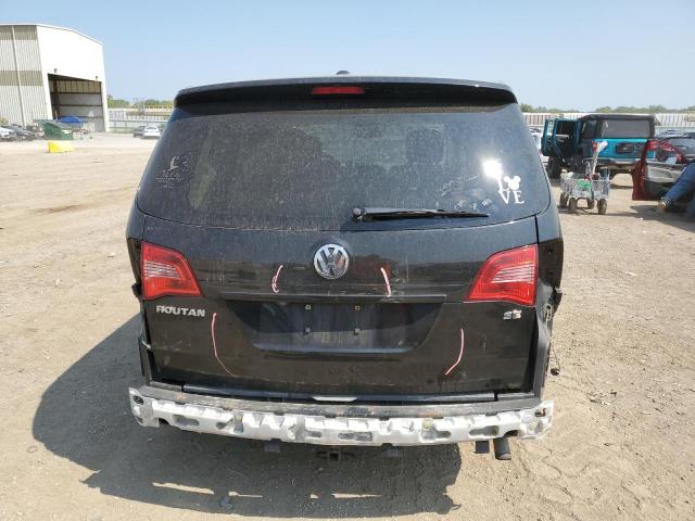 2V4RW3D10AR230743 - 2010 VOLKSWAGEN ROUTAN SE BLACK photo 6