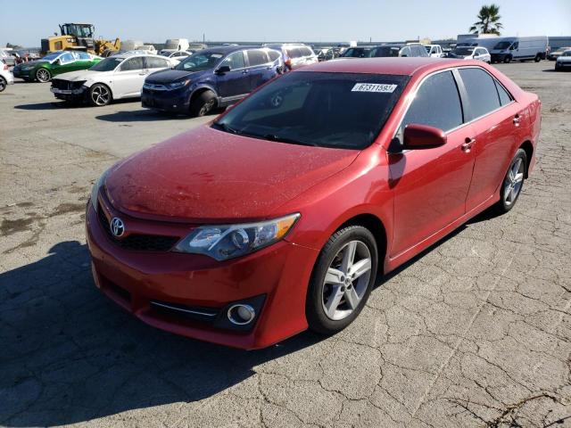 4T1BF1FKXCU588083 - 2012 TOYOTA CAMRY 4D 2 BASE RED photo 1