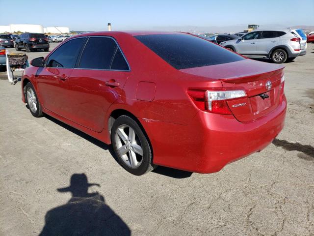4T1BF1FKXCU588083 - 2012 TOYOTA CAMRY 4D 2 BASE RED photo 2