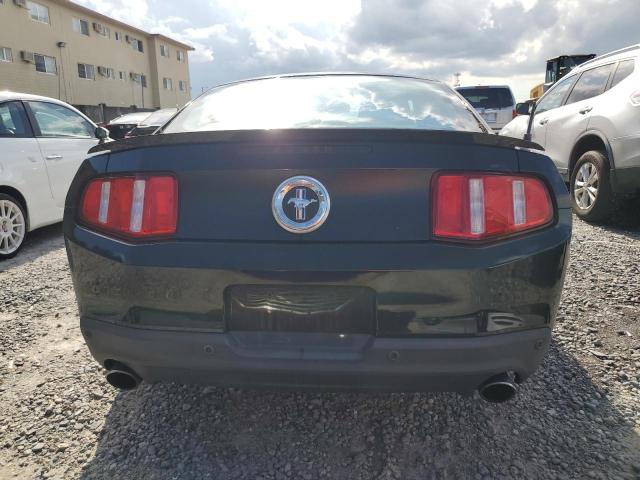 1ZVBP8AM0C5269236 - 2012 FORD MUSTANG BLACK photo 6