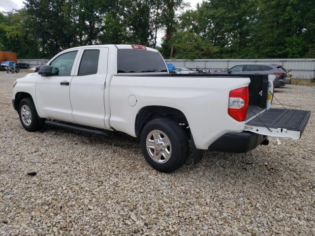 5TFRM5F12KX142708 - 2019 TOYOTA TUNDRA DOUBLE CAB SR/SR5 WHITE photo 2