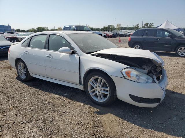 2G1WC5E3XE1102296 - 2014 CHEVROLET IMPALA LIM LTZ WHITE photo 4