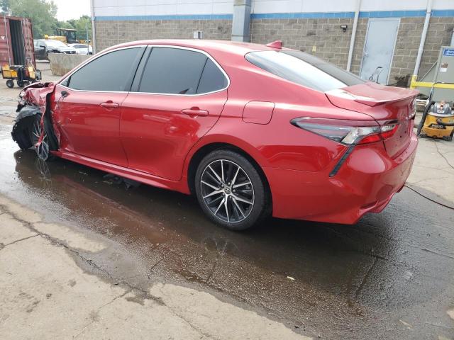 4T1G11AK1PU093403 - 2023 TOYOTA CAMRY SE NIGHT SHADE RED photo 2