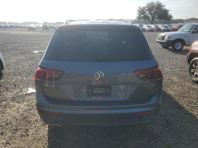 3VV1B7AX1JM030319 - 2018 VOLKSWAGEN TIGUAN S Szary zdjęcie 6