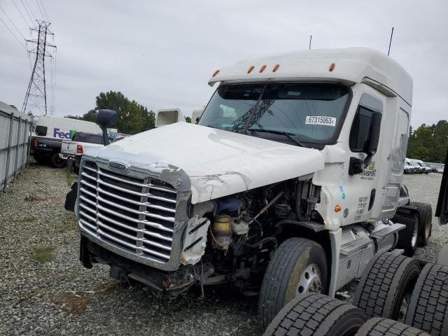 3AKJGLDV3KSKU4859 - 2019 FREIGHTLINER CASCADIA 1 WHITE photo 2