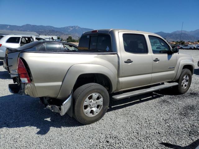 5TEJU62N07Z361646 - 2007 TOYOTA TACOMA DOUBLE CAB PRERUNNER GOLD photo 3