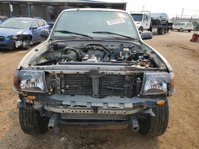 4TAWM72N4YZ582686 - 2000 TOYOTA TACOMA XTRACAB SILVER photo 5