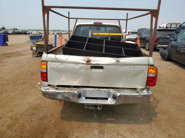 4TAWM72N4YZ582686 - 2000 TOYOTA TACOMA XTRACAB SILVER photo 6