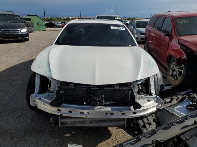 19UUB5F52NA004954 - 2022 ACURA TLX TECH A WHITE photo 5