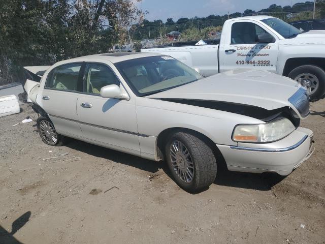 1LNHM82W16Y650808 - 2006 LINCOLN TOWN CAR SIGNATURE LIMITED CREAM photo 4