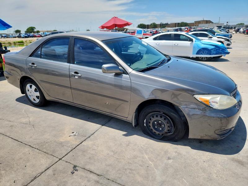4T1BE32K92U571827 - 2002 TOYOTA CAMRY LE GRAY photo 4