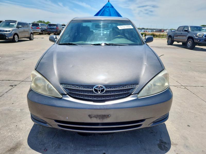 4T1BE32K92U571827 - 2002 TOYOTA CAMRY LE GRAY photo 5