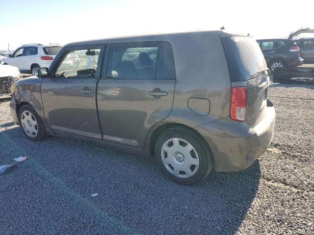 JTLZE4FEXB1126127 - 2011 TOYOTA SCION XB GRAY photo 2