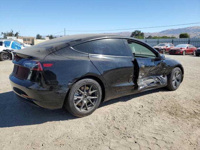 5YJ3E1EA1MF001946 - 2021 TESLA MODEL 3 BLACK photo 3