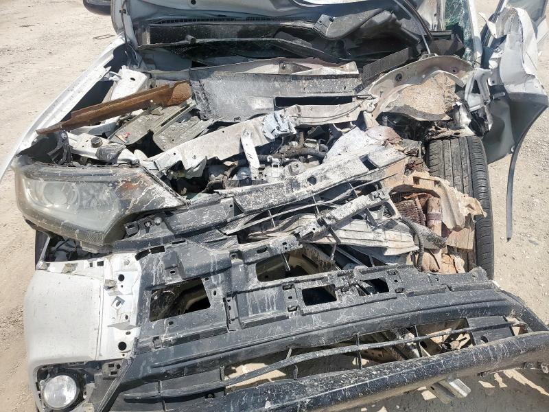 JA4AD3A38JZ021950 - 2018 MITSUBISHI OUTLANDER SE თეთრი ფოტო 12