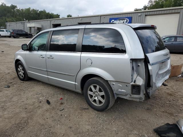 2A4RR5DG5BR647255 - 2011 CHRYSLER TOWN & COU TOURING SILVER photo 2