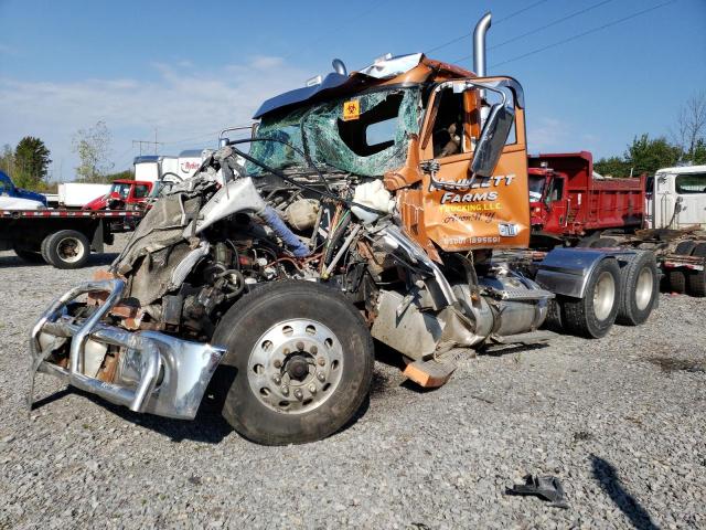 3ALXFBCG7JDJU6684 - 2018 FREIGHTLINER CONVENTION CORONADO 132 ORANGE photo 2