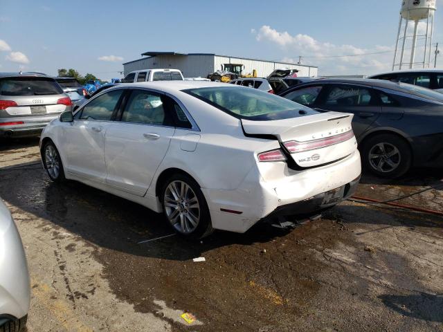 3LN6L2J97ER822338 - 2014 LINCOLN MKZ WHITE photo 2