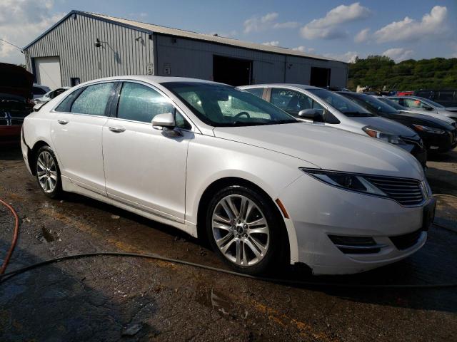 3LN6L2J97ER822338 - 2014 LINCOLN MKZ WHITE photo 4