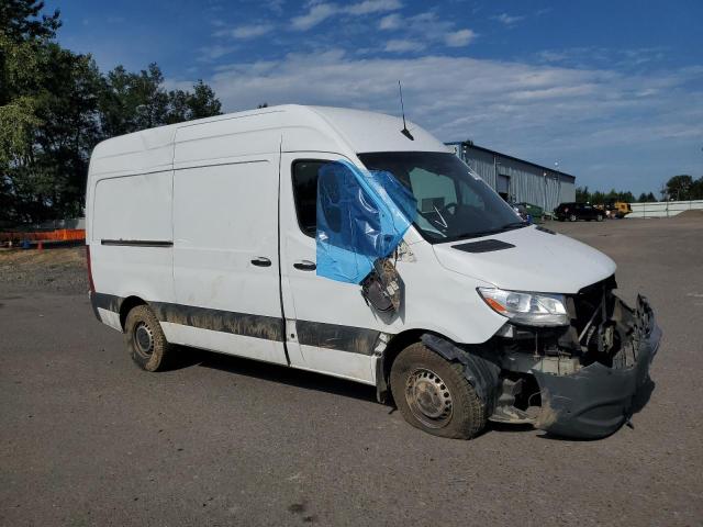 W1Y4EBHY2NT092478 - 2022 MERCEDES-BENZ SPRINTER 2500 WHITE photo 4