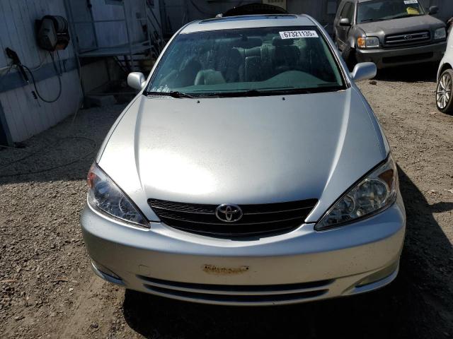 JTDBF32K740152595 - 2004 TOYOTA CAMRY LE SILVER photo 5