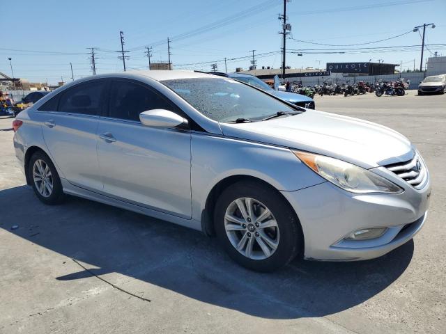 5NPEB4AC6DH772270 - 2013 HYUNDAI SONATA GLS SILVER photo 4