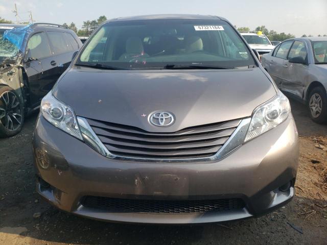 5TDKZ3DC4HS875837 - 2017 TOYOTA SIENNA LE GRAY photo 5