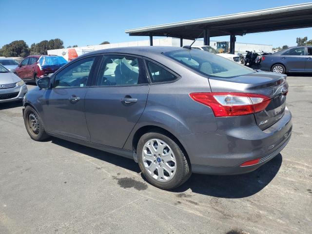 1FAHP3F21CL189758 - 2012 FORD FOCUS SE GRAY photo 2