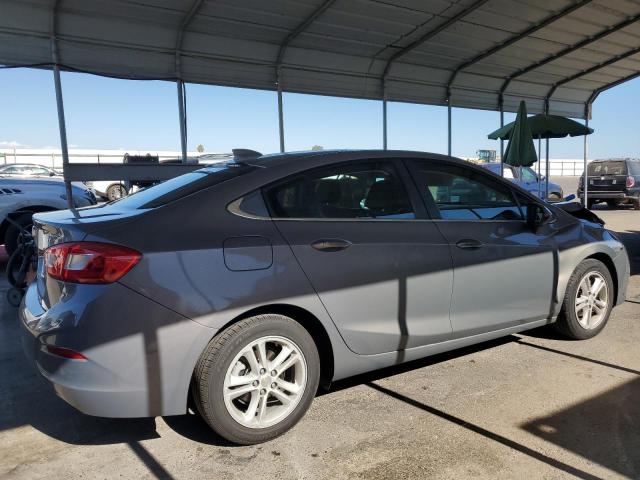 1G1BE5SM1H7157250 - 2017 CHEVROLET CRUZE LT GRAY photo 3