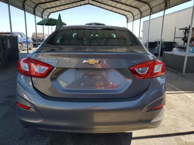 1G1BE5SM1H7157250 - 2017 CHEVROLET CRUZE LT GRAY photo 6